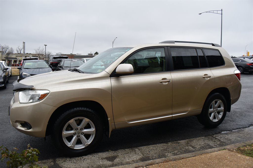 2010 Toyota Highlander Base photo 4