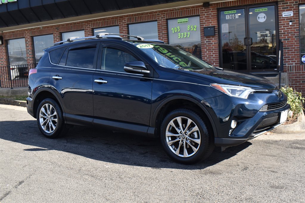 2017 Toyota RAV4 Limited photo 2