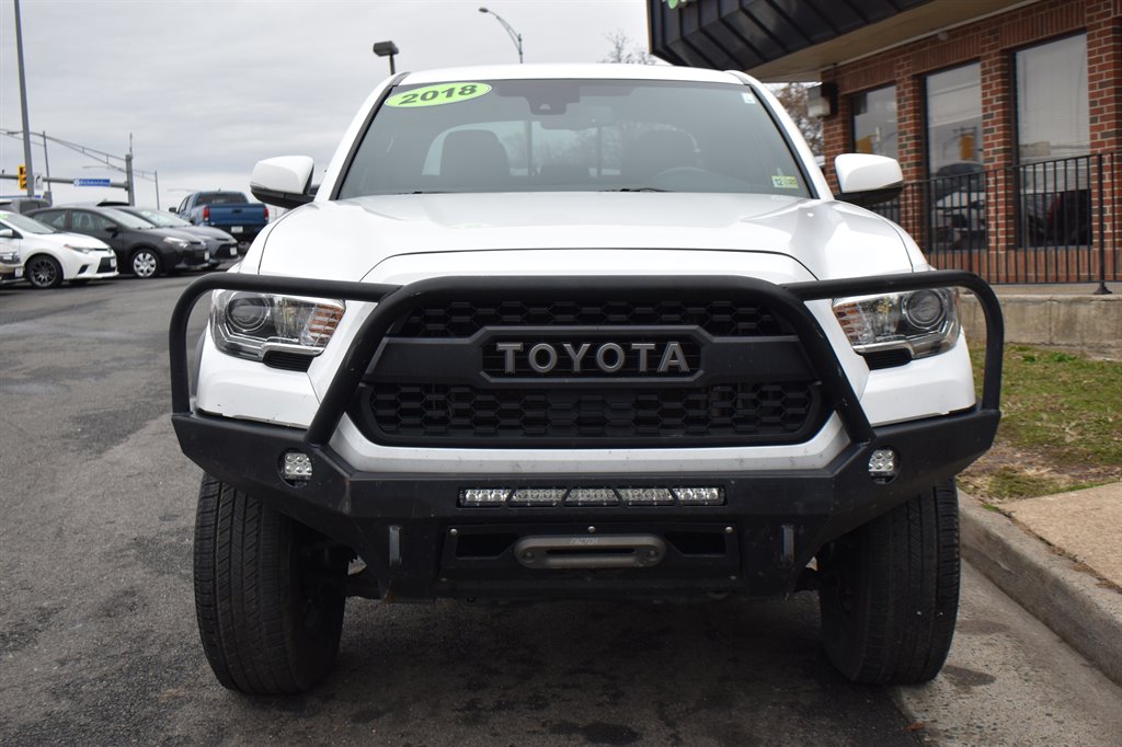 2018 Toyota Tacoma TRD Off Road photo 3